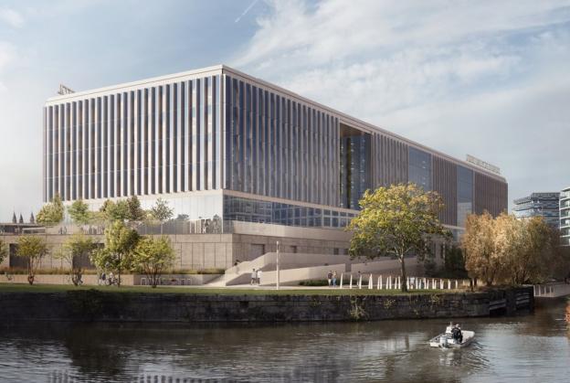 New Bristol University campus tops out